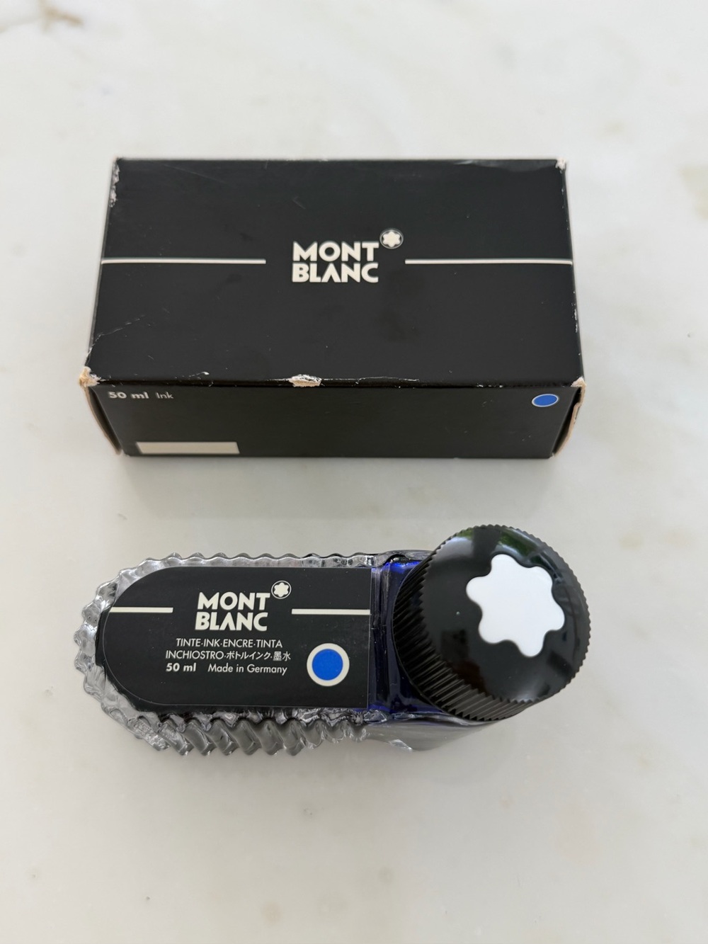 MONT BLANC ROYAL BLUE VINTAGE FOUNTAIN PEN INK 50ML NIB!